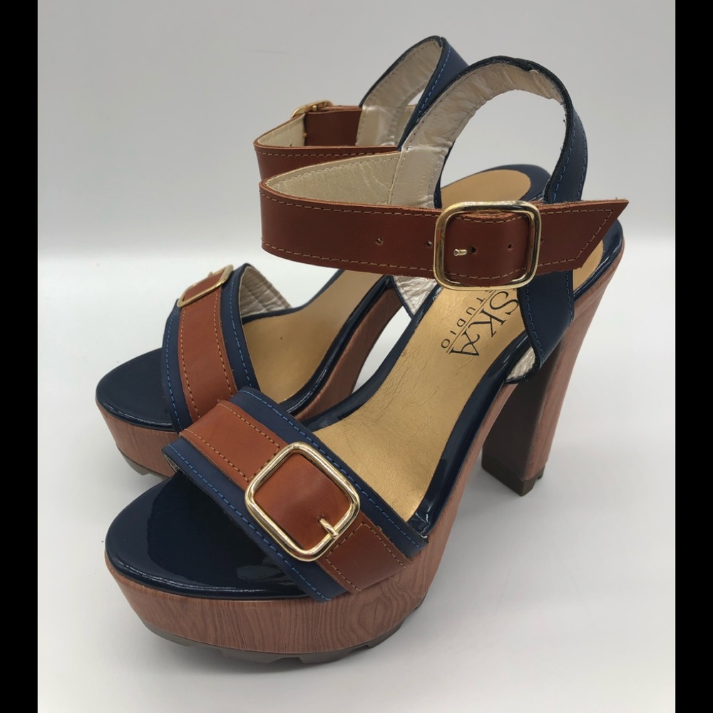 Colombian Sandals   SKA Studio Size 5